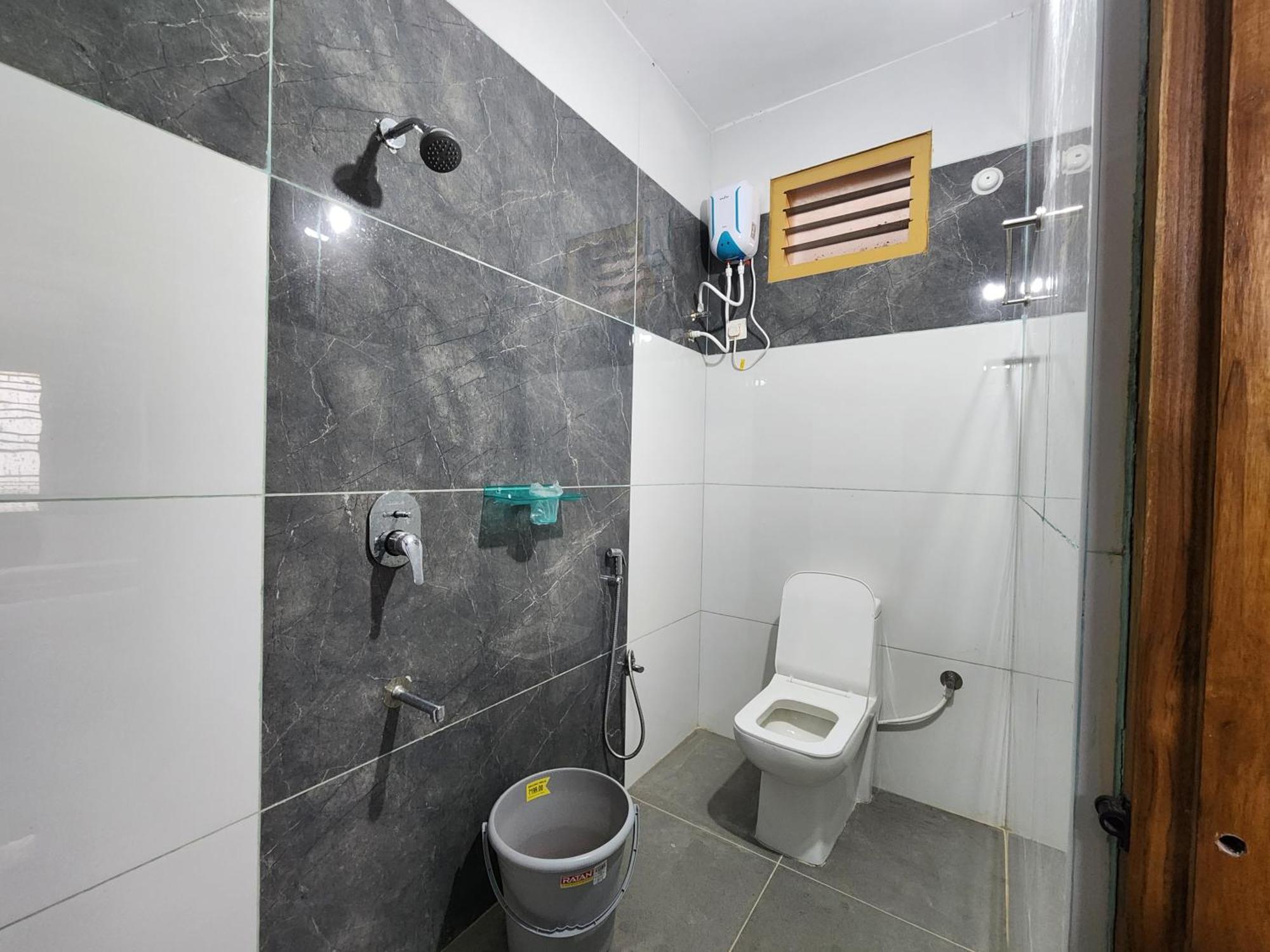 Vanamali Luxury Homestay Tirupati Ngoại thất bức ảnh